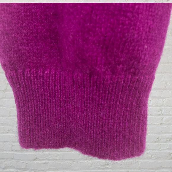 Charter Club Cashmere Sweater Size XS V-Neck Luxury Magenta Pink Purple - Picture 9 of 13